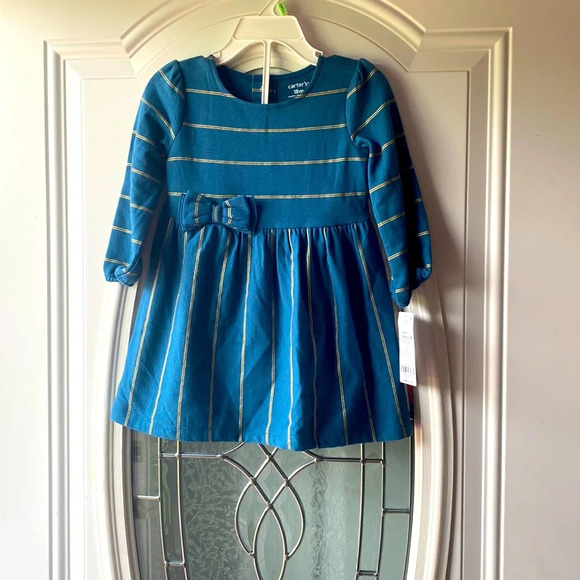 Carter Baby Glitter Fleece Dress size 18 months and a LOVE sweatshirt - Picture 5 of 14